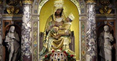A Castelmonte si celebra il centenario dell’incoronazione dell’effigie della Vergine